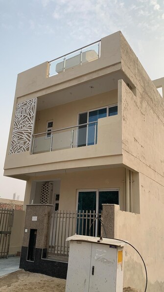 3 BHK Villa For Resale in Gaur Yamuna City 2nd Park View Gaur Yamuna City Greater Noida  6767826