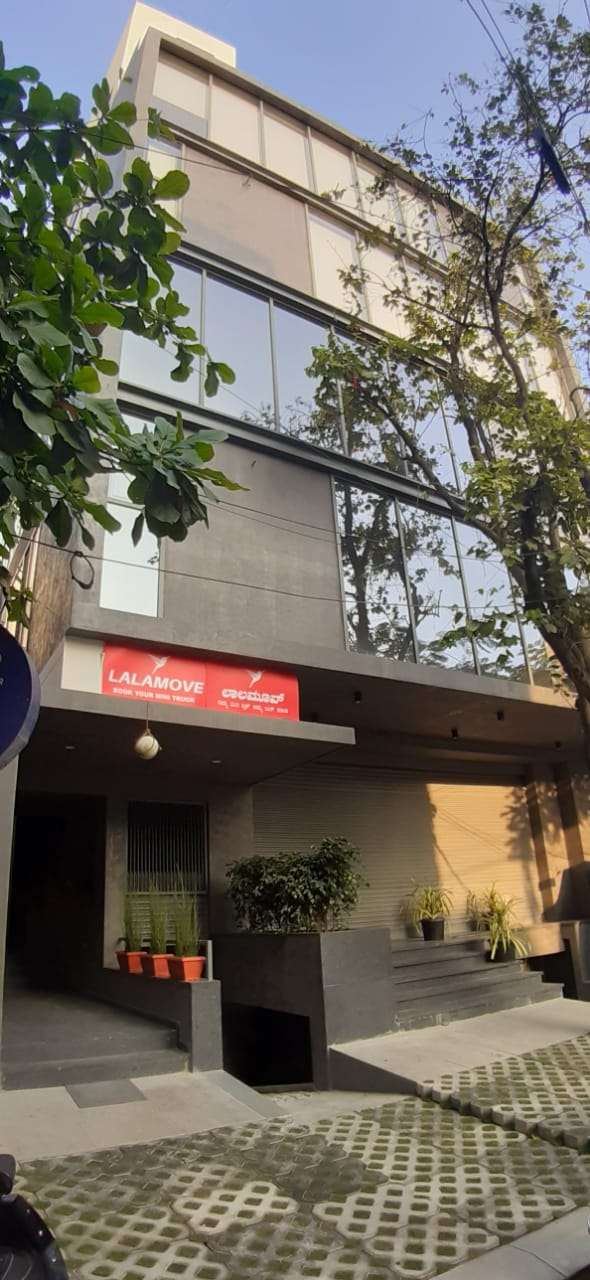 Commercial Office Space 2400 Sq.Ft. in Koramangala Bangalore