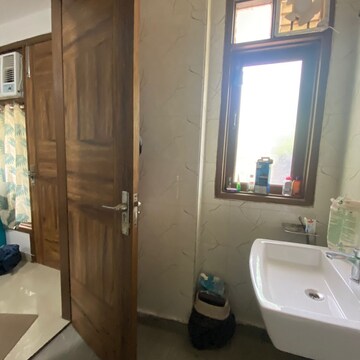 Bathroom in 1 BHK Builder Floor at Ansal Sushant Lok I, Sector 43 – for Rent