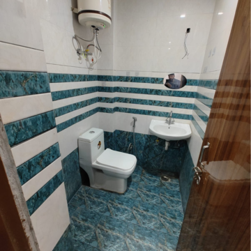 Bedroom in 1 BHK Builder Floor at Ansal Sushant Lok I, Sushant Lok I – for Rent