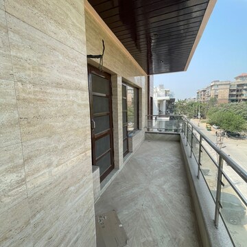Balcony in 3 BHK Builder Floor at Ansal Sushant Lok I, Sushant Lok I – for Rent