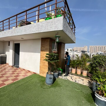 1 RK Builder Floor – Exterior View View at Ansal Sushant Lok I, Sector 43 - for Rent