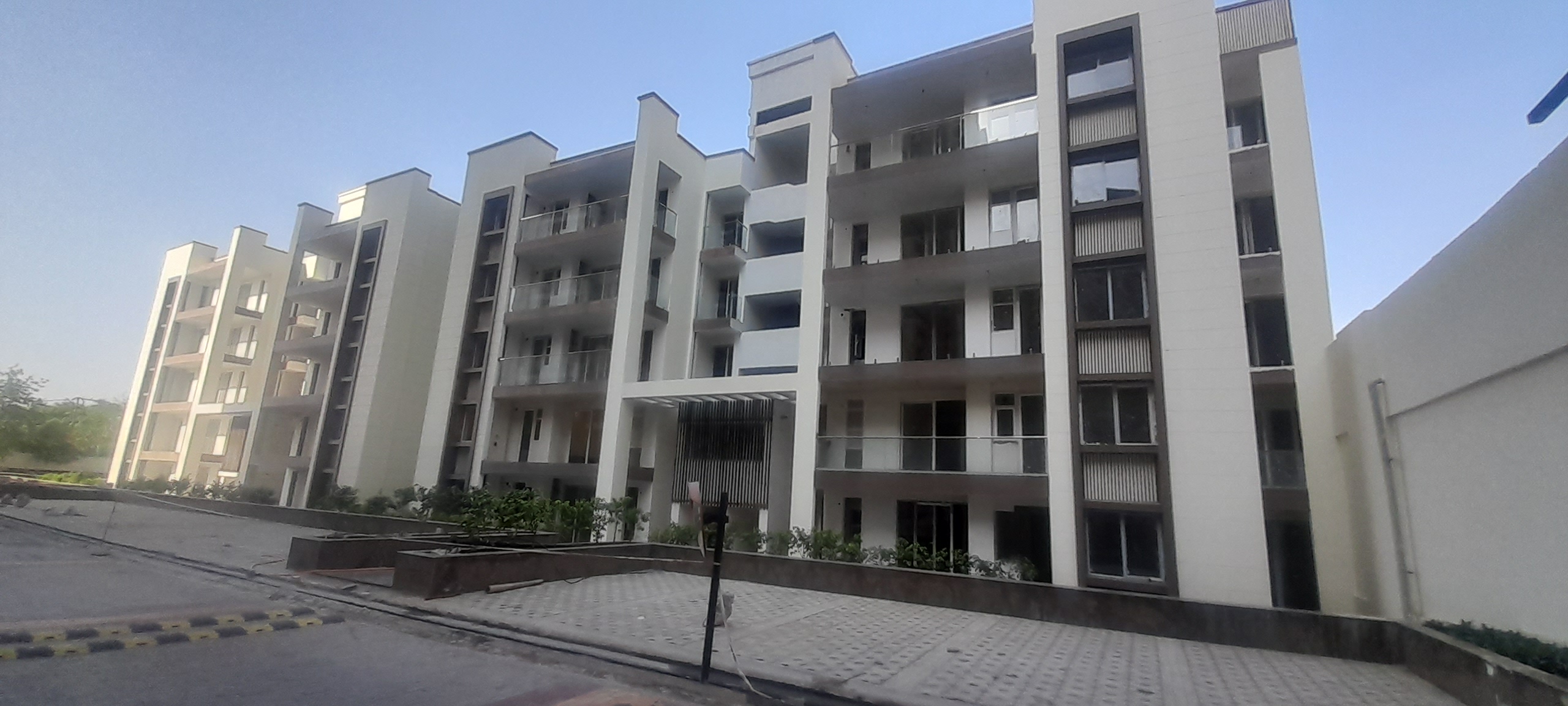 2.5 BHK Apartment For Resale in Nimbus The Express Park View II Gn Sector Chi V Greater Noida  6769655