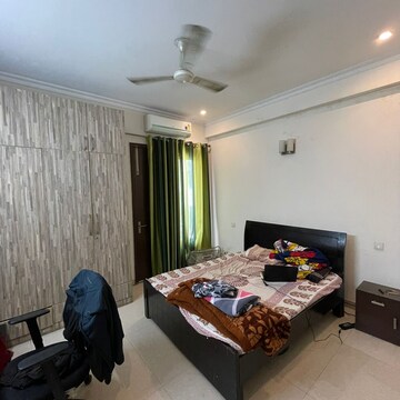 Bedroom in 3 BHK Builder Floor at Ansal Sushant Lok I, Sector 43 – for Rent
