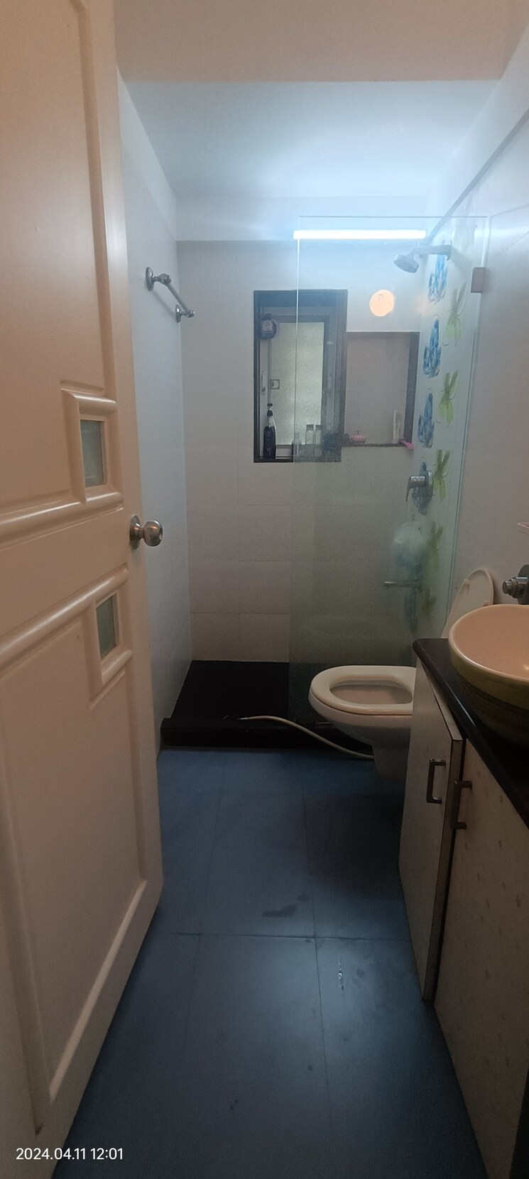 Bathroom, sb-purushottam-towers 4 Bedroom 1500 Sq.Ft. Apartment In Prabhadevi Mumbai 6772305