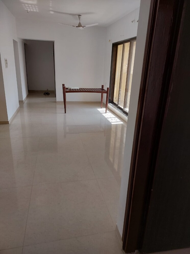 Room, cosmos-jewels 3 Bedroom 1200 Sq.Ft. Apartment In Ghodbunder Road Thane 6772623