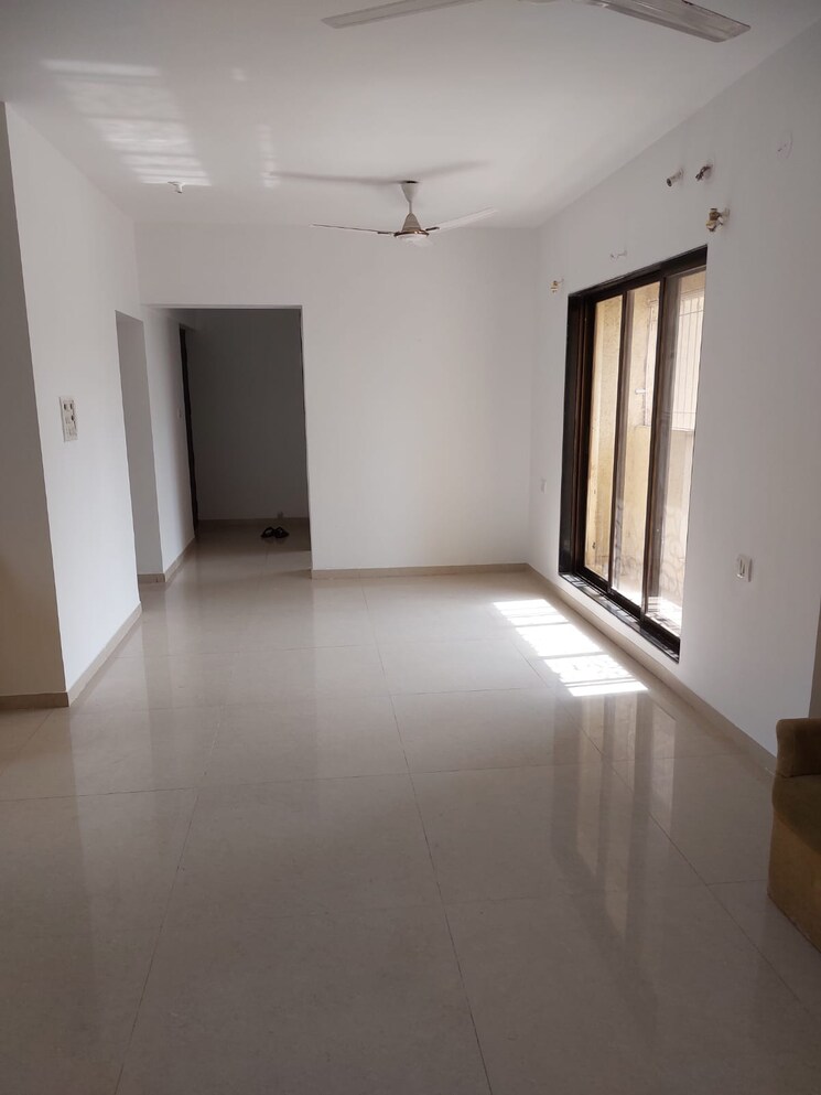 Room, cosmos-jewels 3 Bedroom 1200 Sq.Ft. Apartment In Ghodbunder Road Thane 6772623