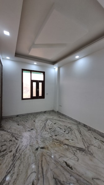 3 BHK Builder Floor For Resale in Deep Vihar Delhi  6774840