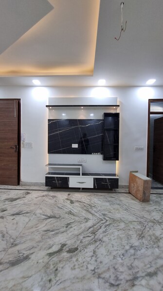 3 BHK Builder Floor For Resale in Deep Vihar Delhi  6774840