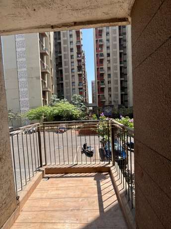 1 BHK Apartment For Rent in Lodha Lakeshore Greens Dombivli East Thane  6775134