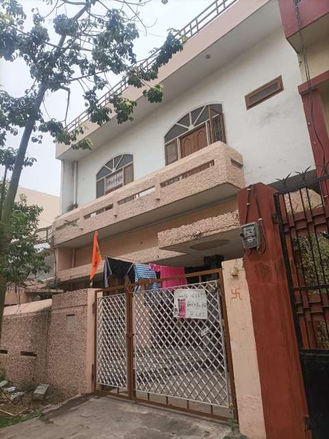 5 Bedroom 1800 Sq.Ft. Independent House in Aliganj Lucknow