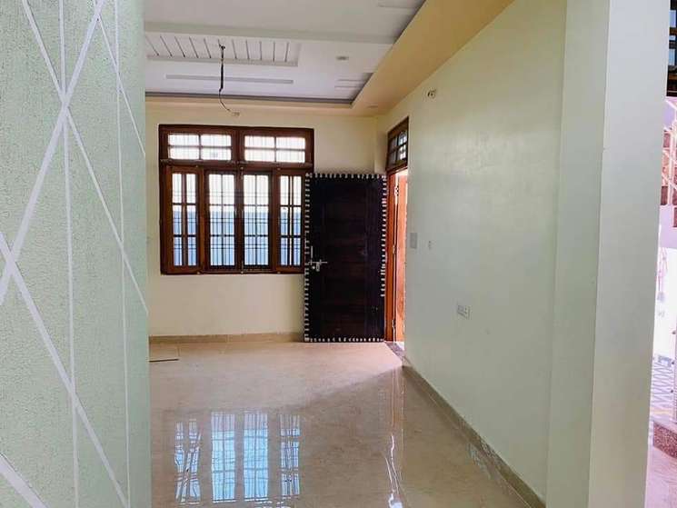 2 Bedroom 120 Sq.Ft. Independent House in Safedabad Lucknow