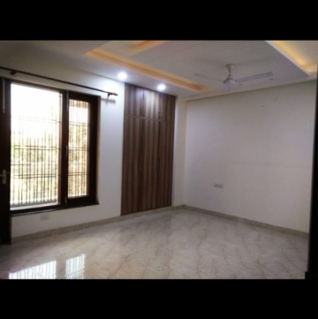 Room in 2.5 BHK Builder Floor at Ansal Sushant Lok I, Sector 43 – for Rent