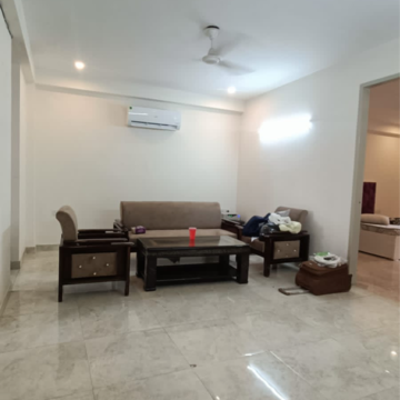 Living Room in 3 BHK Builder Floor at Ansal Sushant Lok I, Sector 43 – for Rent