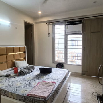 Bedroom in 3 BHK Builder Floor at Ansal Sushant Lok I, Sector 43 – for Rent