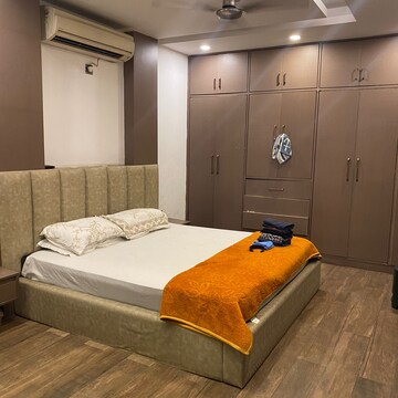 Bedroom in 3 BHK Builder Floor at Ansal Sushant Lok I, Sector 43 – for Rent