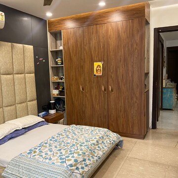 Bedroom in 3 BHK Builder Floor at Ansal Sushant Lok I, Sector 43 – for Rent
