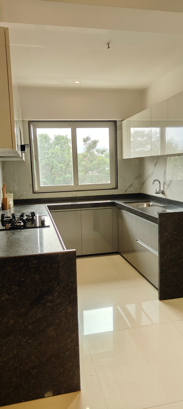 Kitchen, thapar-suburbia 2 Bedroom 650 Sq.Ft. Apartment In Chembur Mumbai 6779350