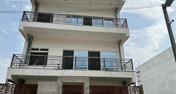 2 BHK Villa For Rent in Gaur Yamuna City 32nd Park View Yex Sector 19 Greater Noida 6779571