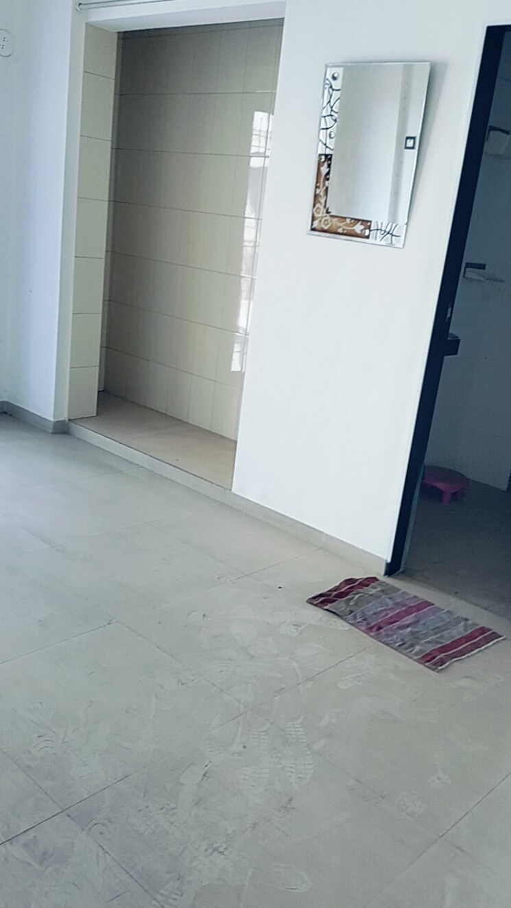 Room, platinum-chs 3 Bedroom 1225 Sq.Ft. Apartment In Waghbil Thane 6780053