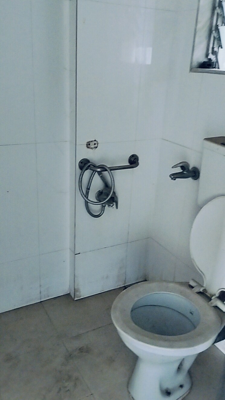 Bathroom, platinum-chs 3 Bedroom 1225 Sq.Ft. Apartment In Waghbil Thane 6780053