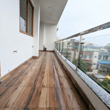 Balcony in 3 BHK Apartment at Vipul World Floors, Sector 48 – for Rent
