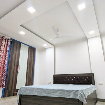 Bedroom in 3 BHK Apartment at Vipul World Floors, Sector 48 – for Rent