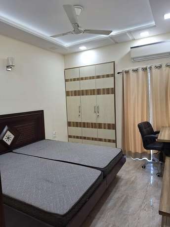 3 BHK Apartment For Rent in Swarn Apartments Pitampura Delhi 6781654