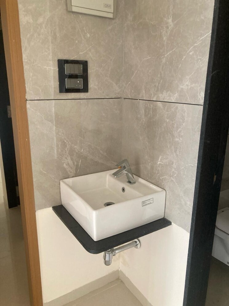 Bathroom, green-view-ghansoli 3 Bedroom 1260 Sq.Ft. Apartment In Ghansoli Sector 19 Navi Mumbai 6782159