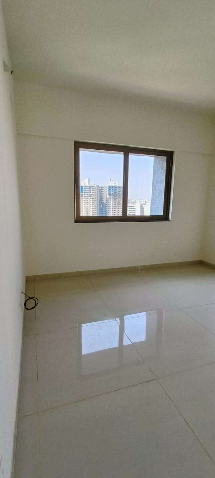 Rental 2 Bedroom 700 Sq.Ft. Apartment in Shapoorji Pallonji Joyville ...