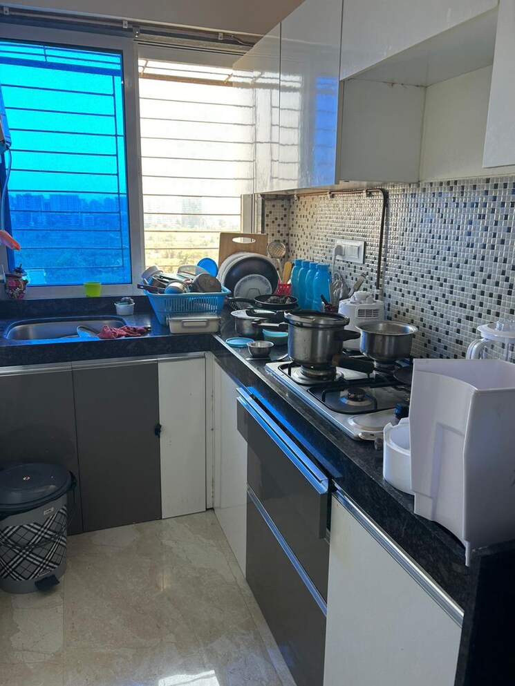 Kitchen, platinum-life 1 Bedroom 330 Sq.Ft. Apartment In Andheri West Mumbai 6782920