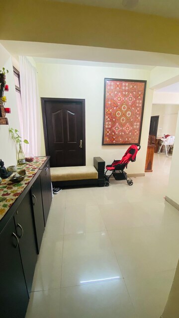 Furnished Amenities in 4 BHK Apartment at DLF The Primus, Sector 82a – for Sale