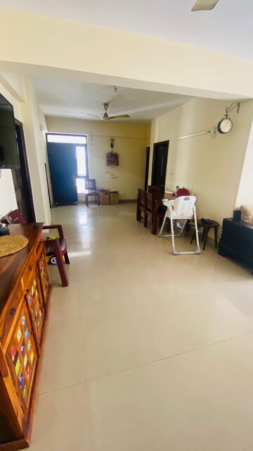 Living Room in 4 BHK Apartment at DLF The Primus, Sector 82a – for Sale