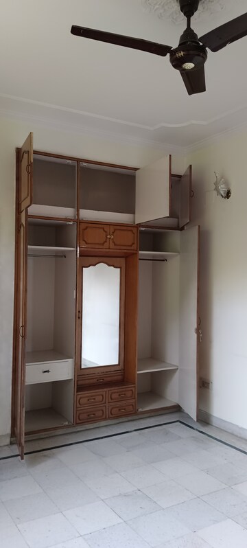 Kitchen in 3 BHK Independent House at Sector 16 – for Rent