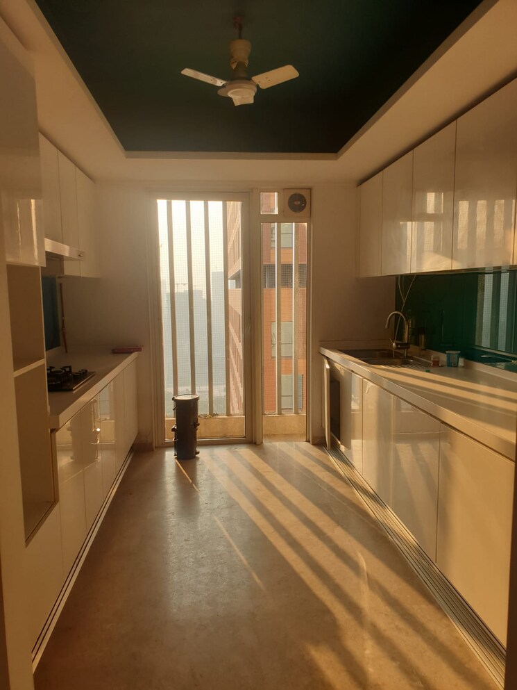 Kitchen, lodha-fiorenza 4 Bedroom 1476 Sq.Ft. Apartment In Goregaon East Mumbai 6788344