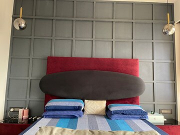 Furnished Amenities in 2 BHK Apartment at Transcon Triumph Tower, Andheri West – for Sale