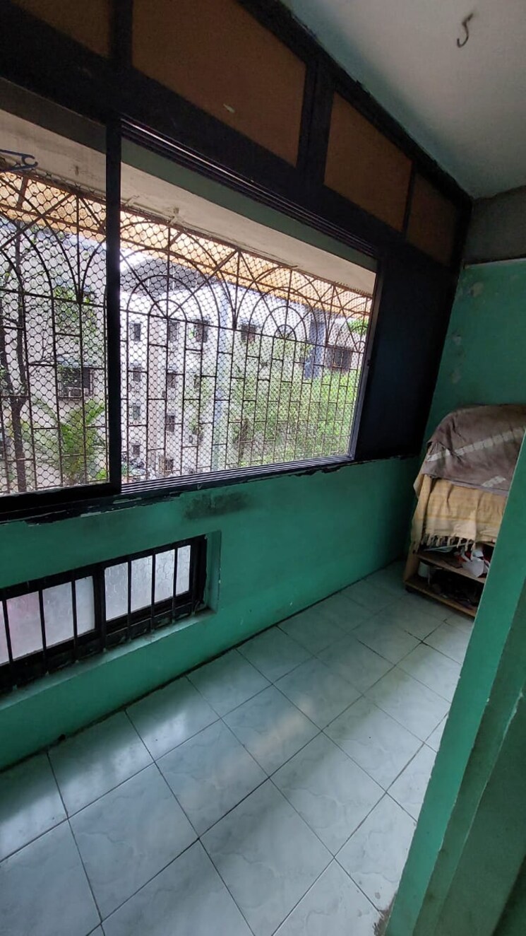 Balcony, adarsh-nagar-chs-uthalsar 1 Bedroom 560 Sq.Ft. Apartment In Uthalsar Thane 6789674