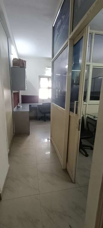 Commercial Office Space 900 Sq.Ft. For Rent In Kalkaji Delhi 6789810