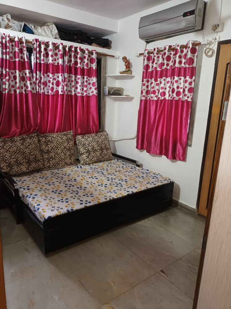 Bedroom, silver-plaza 3 Bedroom 930 Sq.Ft. Apartment In Vartak Nagar Thane 6792009