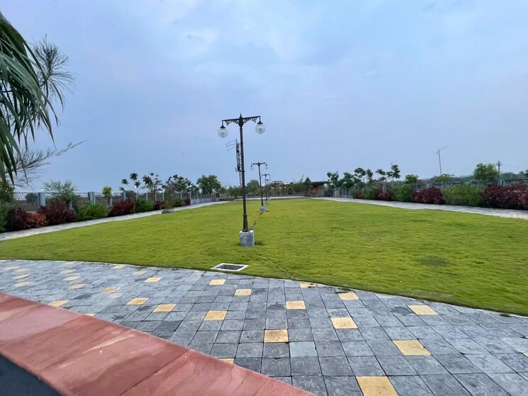 Garden, jamtha  1500 Sq.Ft. Plot In Jamtha Nagpur 6792477