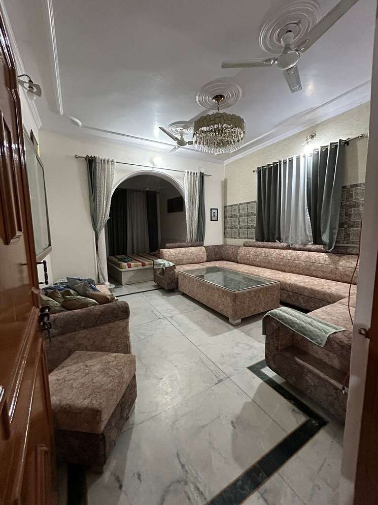 6+ Bedroom 190 Sq.Yd. Independent House in Ghaziabad Central Ghaziabad