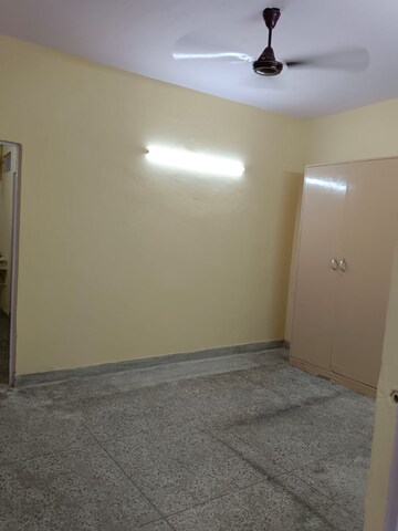 1.5 BHK Apartment For Rent in Lajpat Nagar