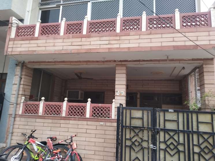 6 Bedroom 111 Sq.Yd. Independent House in Malviya Nagar Jaipur