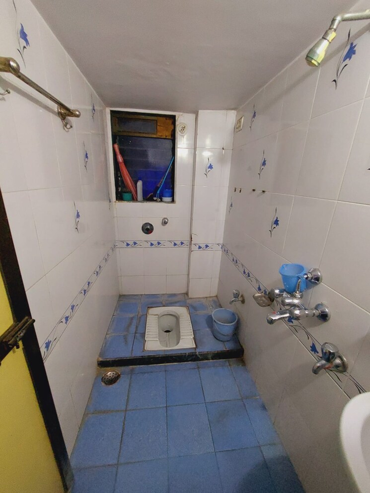 Bathroom, bharat-bhavan 3 Bedroom 730 Sq.Ft. Apartment In Charai Thane 6796547