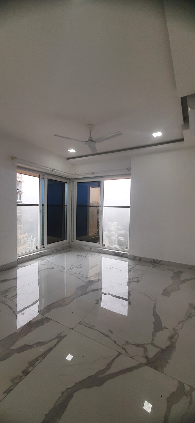 Kitchen, raheja-classique 4 Bedroom 2645 Sq.Ft. Apartment In Andheri West Mumbai 6797575