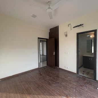 4 BHK Builder Floor For Rent in BPTP Amstoria Sector 102 Gurgaon 6799448