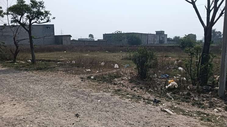 1100 Sq.Ft. Plot in Sector 49 Gurgaon
