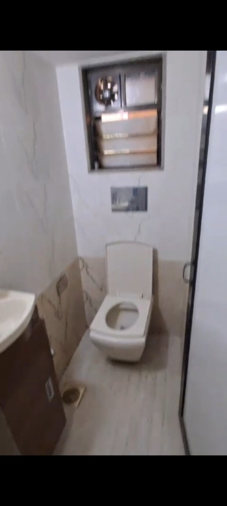 Bathroom, pleasant-park-mira-road 1 Bedroom 560 Sq.Ft. Apartment In Mira Road Thane 6802843