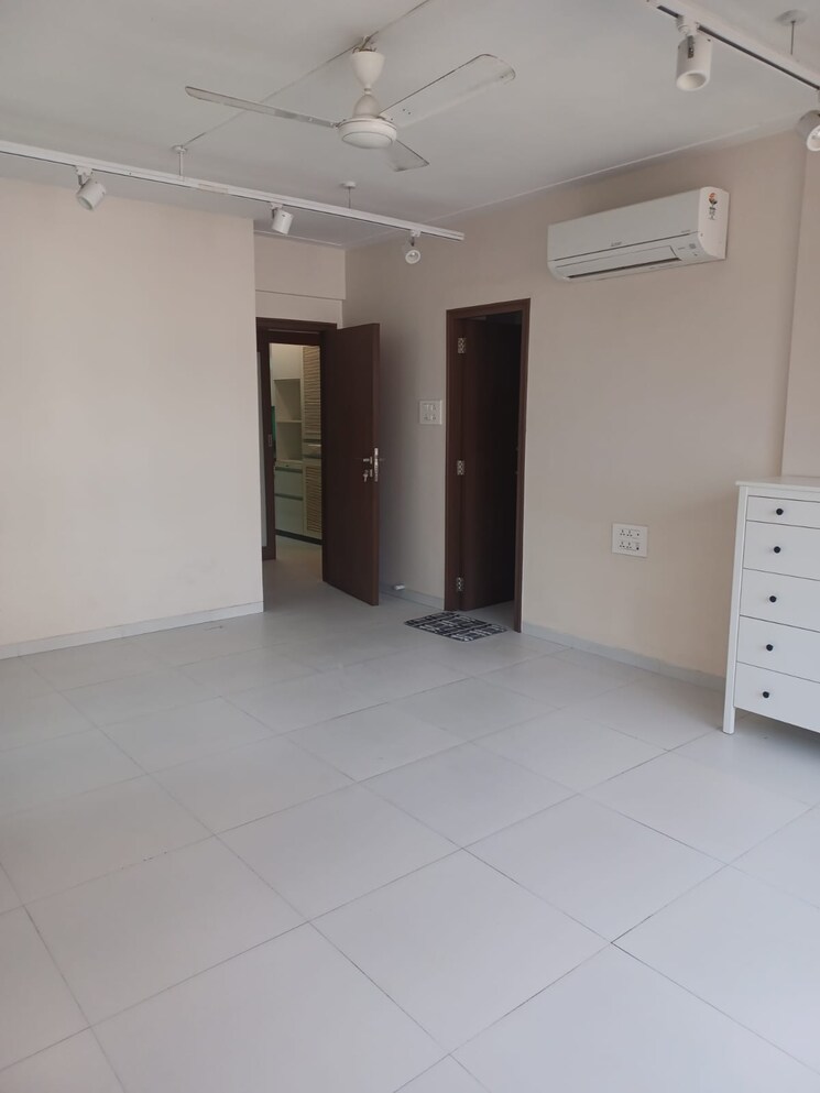Room, palacimo-apartment 2 Bedroom 960 Sq.Ft. Apartment In Peddar Road Mumbai 6802933