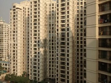 2 BHK Apartment For Resale in Lake Florence Powai Mumbai  6808456